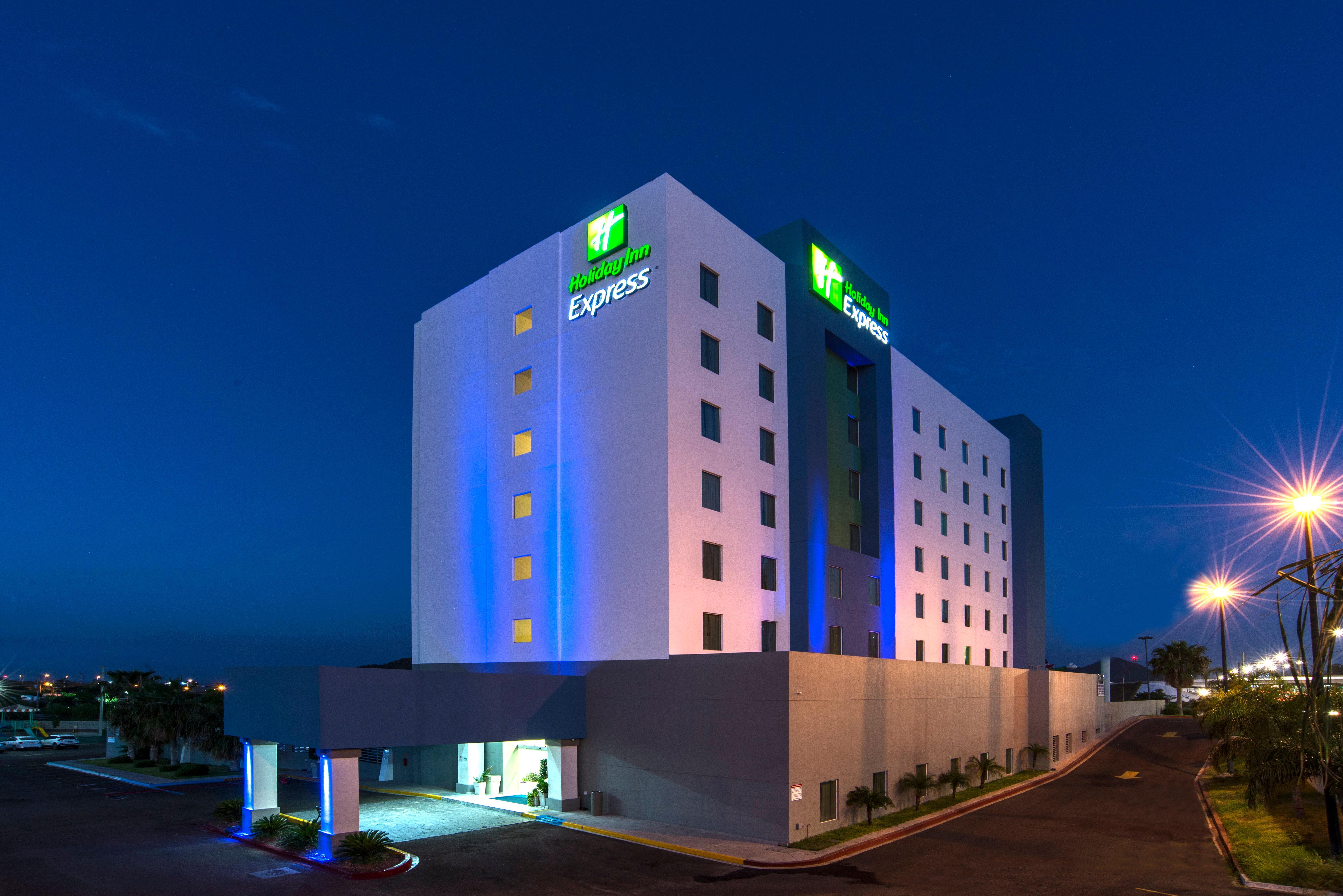 홀리데이 인 익스프레스 과이마스 호텔 외부 사진 Holiday Inn Express Lima Airport